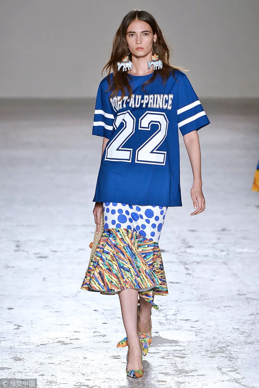 世界杯和男朋友看球,世界杯抢球衣