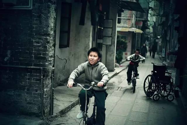 拍的照片被盗图了怎么办,偷照片被发现了怎么解释