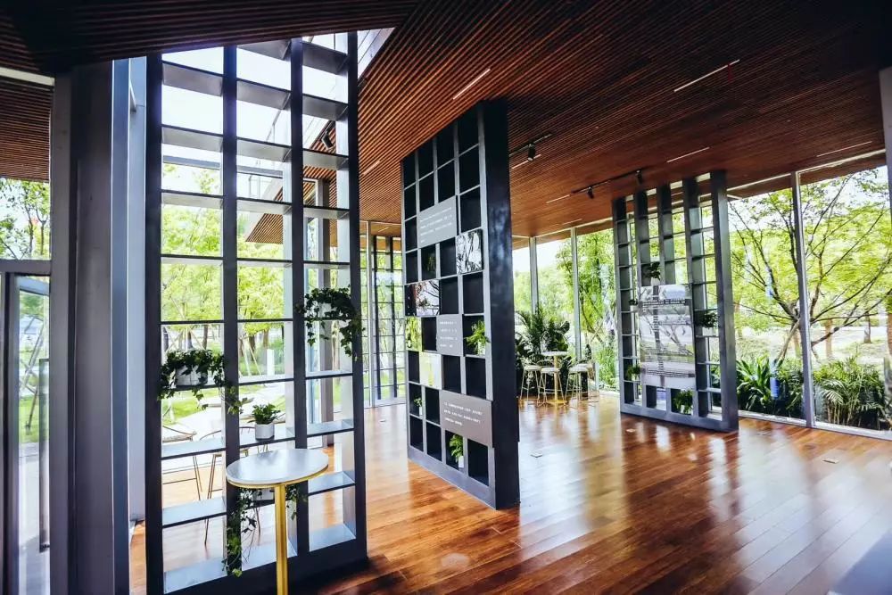 三五问：一场艺术家和写作者的相遇