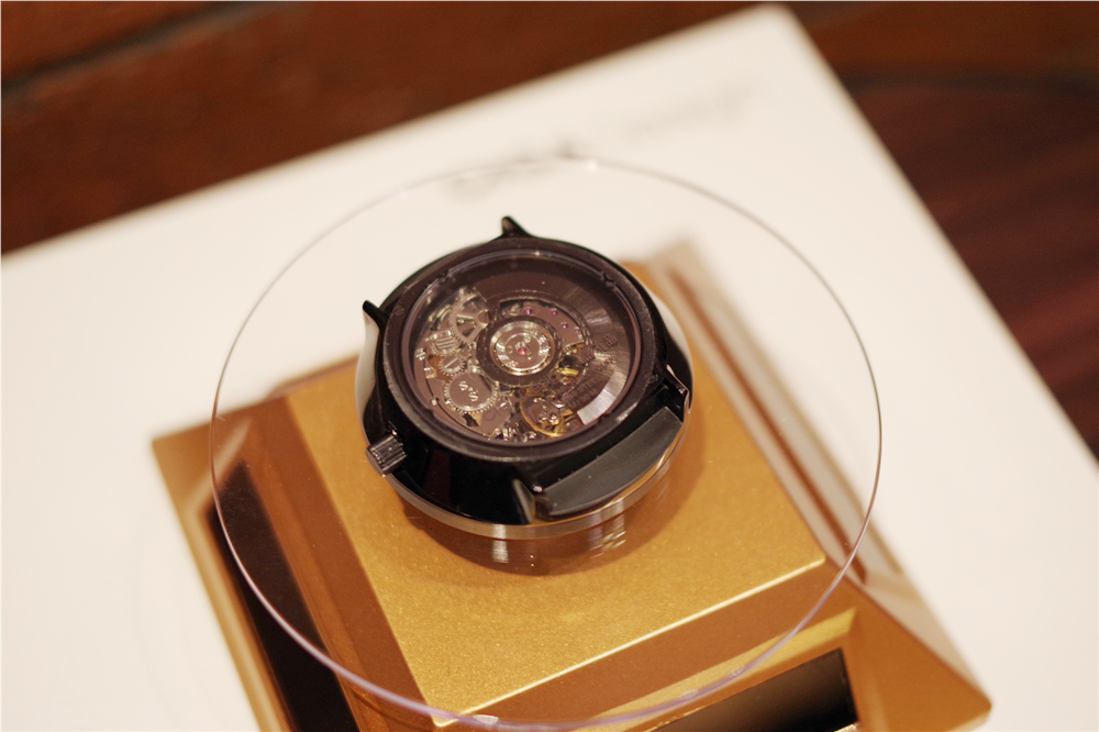 男人应有的气质当佩戴玺佳机械表MY系列