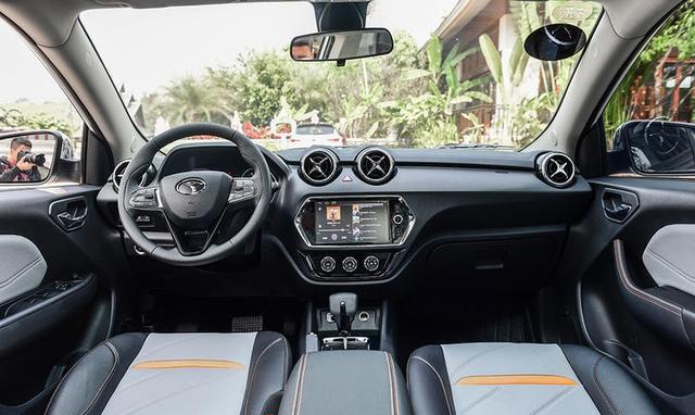 东南dx3新款试驾视频,东南dx3试驾视频颜宇鹏