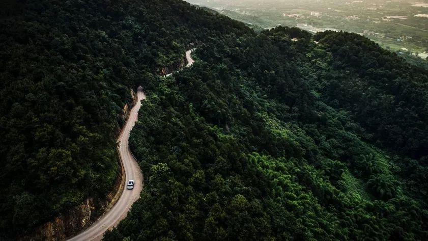 24款保时捷cayennee-hybrid混动版,保时捷卡宴cayenneturbocoupe4.0t