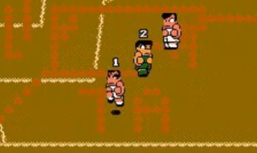 在这款比拼技巧的足球游戏中,所有玩家都努力“踢烂”对手的屁股