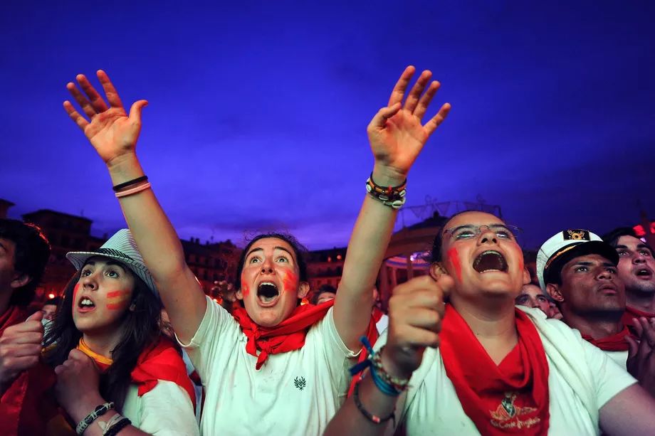 如何以一个正确的姿势观看世界杯