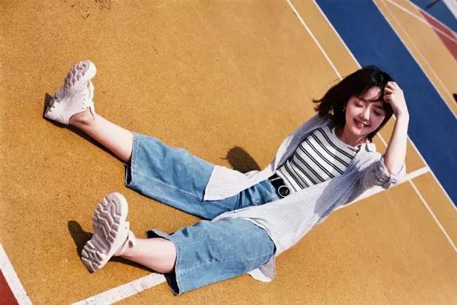 夏天拍照必备的10件衣服,夏季拍照服饰搭配图片