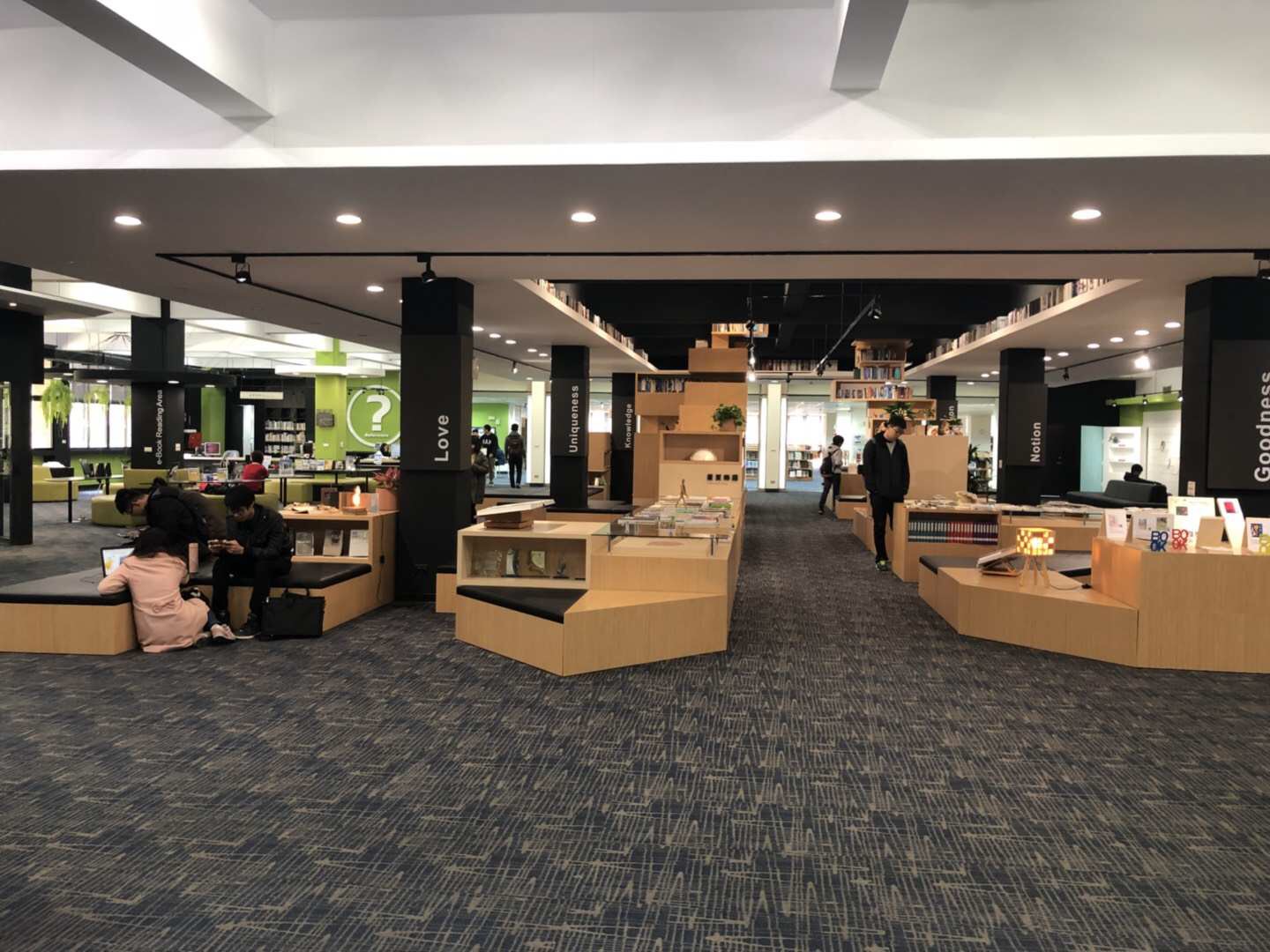 来台湾，这两所大学必须来看一看