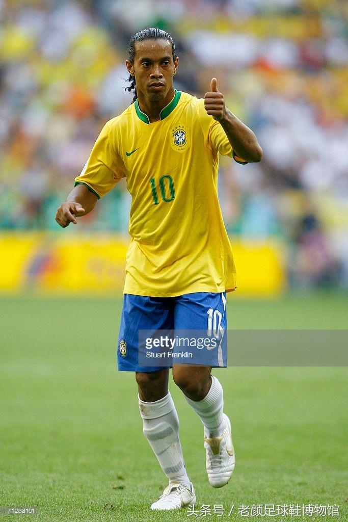 14年世界杯nike推出的足球鞋,2022世界杯各国家队足球鞋盘点