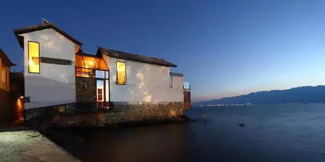 一个辍学生在大理租下23个足球场大的地方，种菜、养牛、建农场