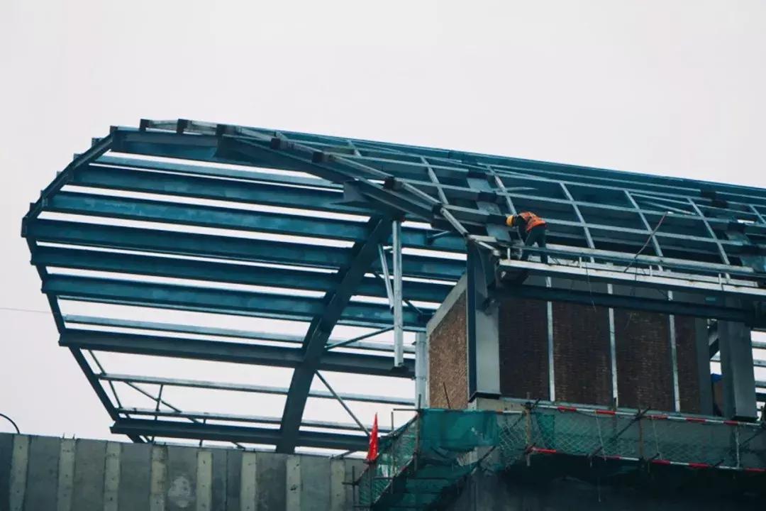 新都人：没有经受住650的*躏蹂**，你好意思享受地铁的快捷？