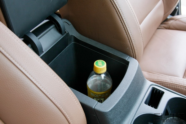 年轻人的第一台suv观致5,观致5suv功能介绍