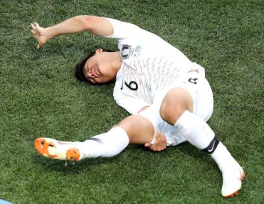 悲剧！韩国主力因伤提前告别世界杯韩媒：日本获胜伤了韩国自尊