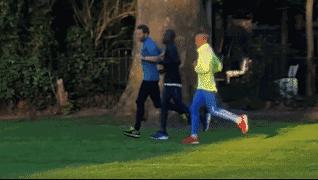 体育跑步的正确姿势动作,跑步起步正确姿势小学生