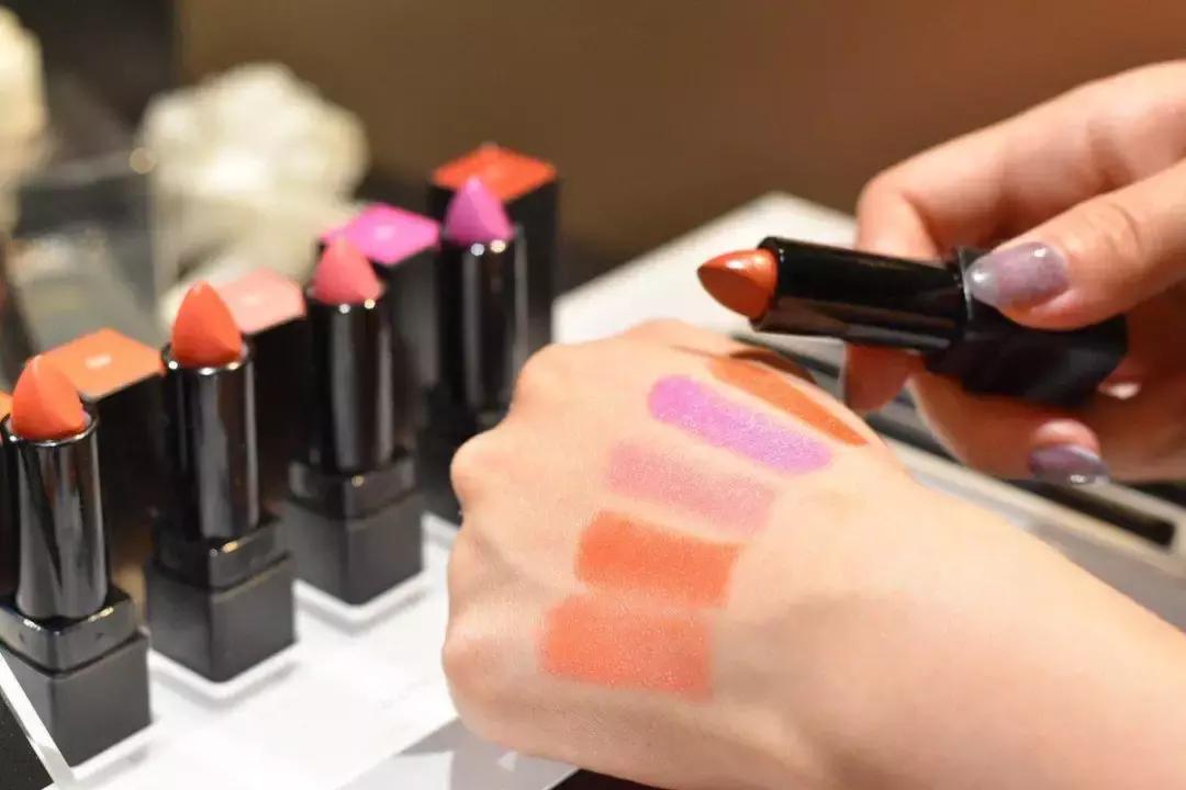 去香港必买彩妆清单,去香港必买的美妆清单