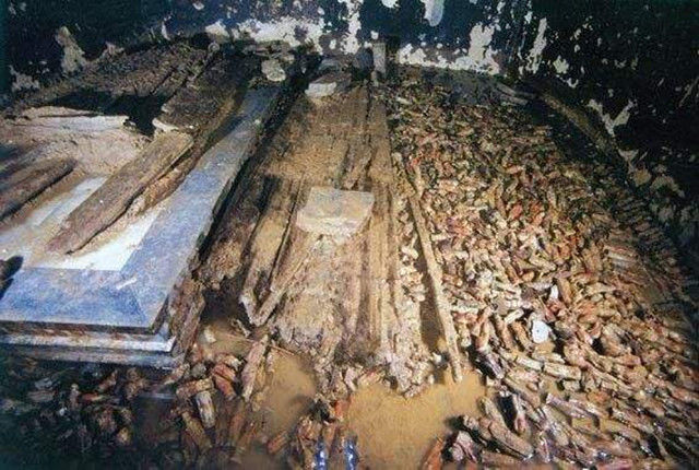 瀹朵腑绐佺劧鍑虹幇鍥藉疂,鍐滄皯瀹朵腑鍙戠幇鍥藉疂