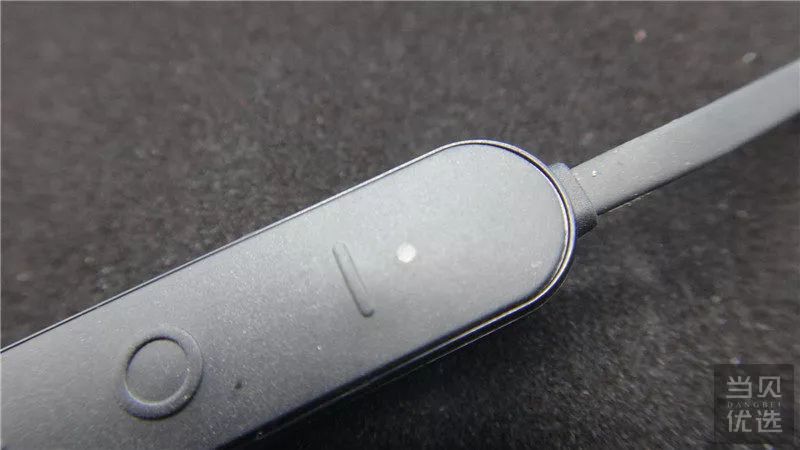 jeetw1蓝牙耳机咋连苹果手机,jeetw1蓝牙耳机连接方法