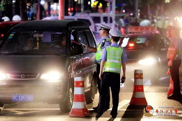 交警推出欧洲杯酒驾套餐,交警严查世界杯酒驾