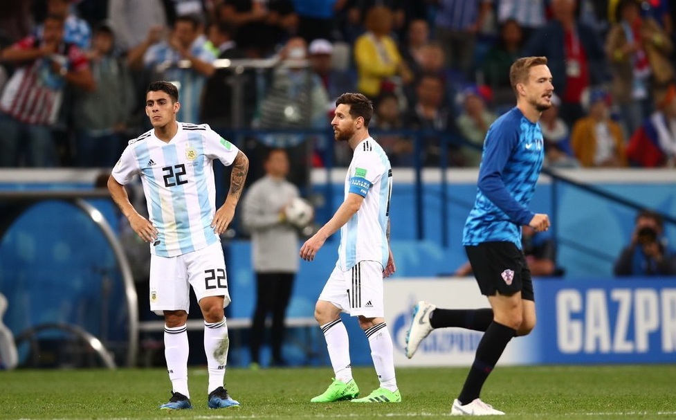 阿根廷3-0击败克罗地亚梅西罚点球,阿根廷0比3惨败克罗地亚赛程