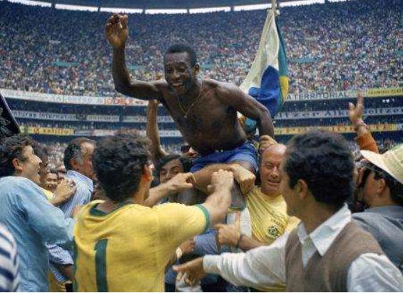 除了贝利还有谁拿过三次世界杯,3座世界杯冠军除了贝利还有谁