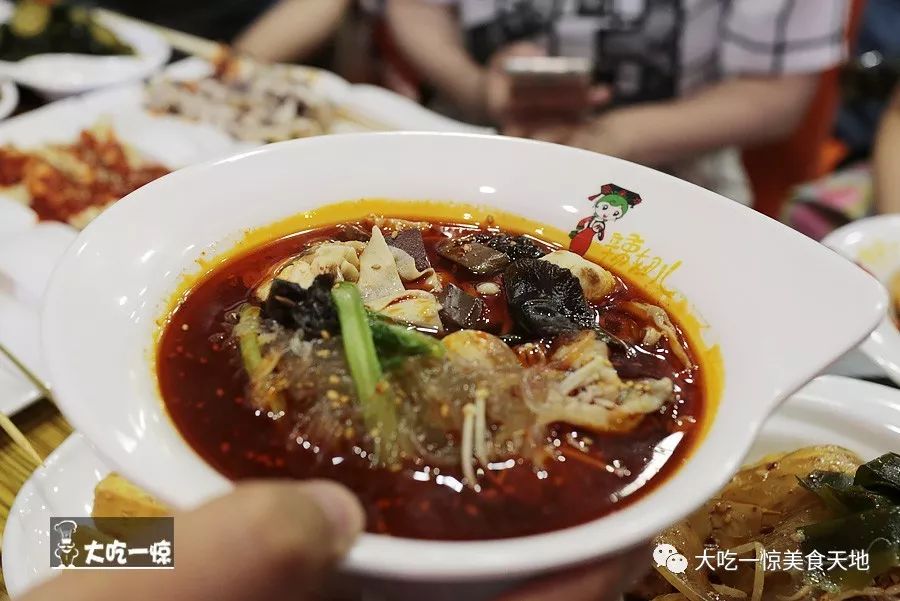 抚顺老店的麻辣拌香甜麻辣太解馋,抚顺麻辣拌里面有什么