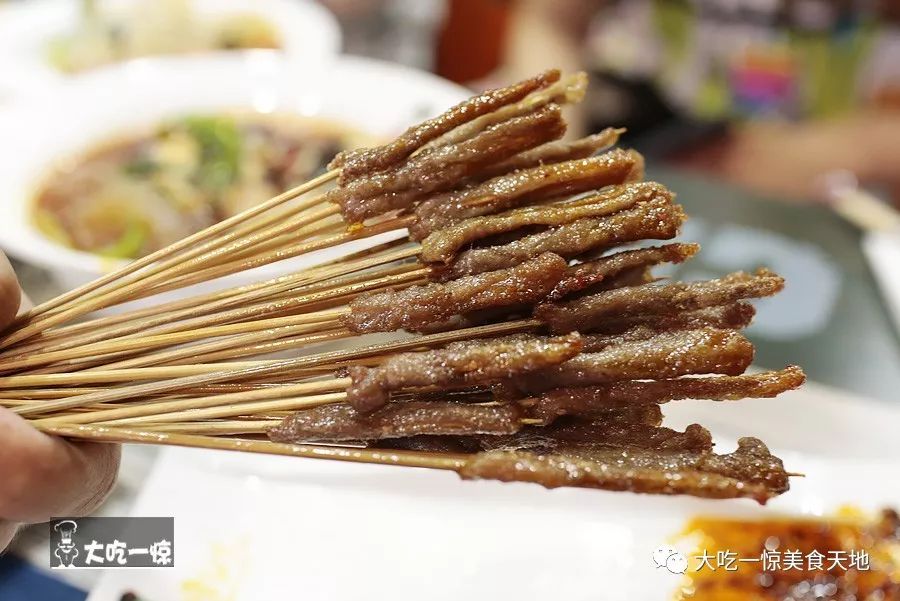 抚顺老店的麻辣拌香甜麻辣太解馋,抚顺麻辣拌里面有什么