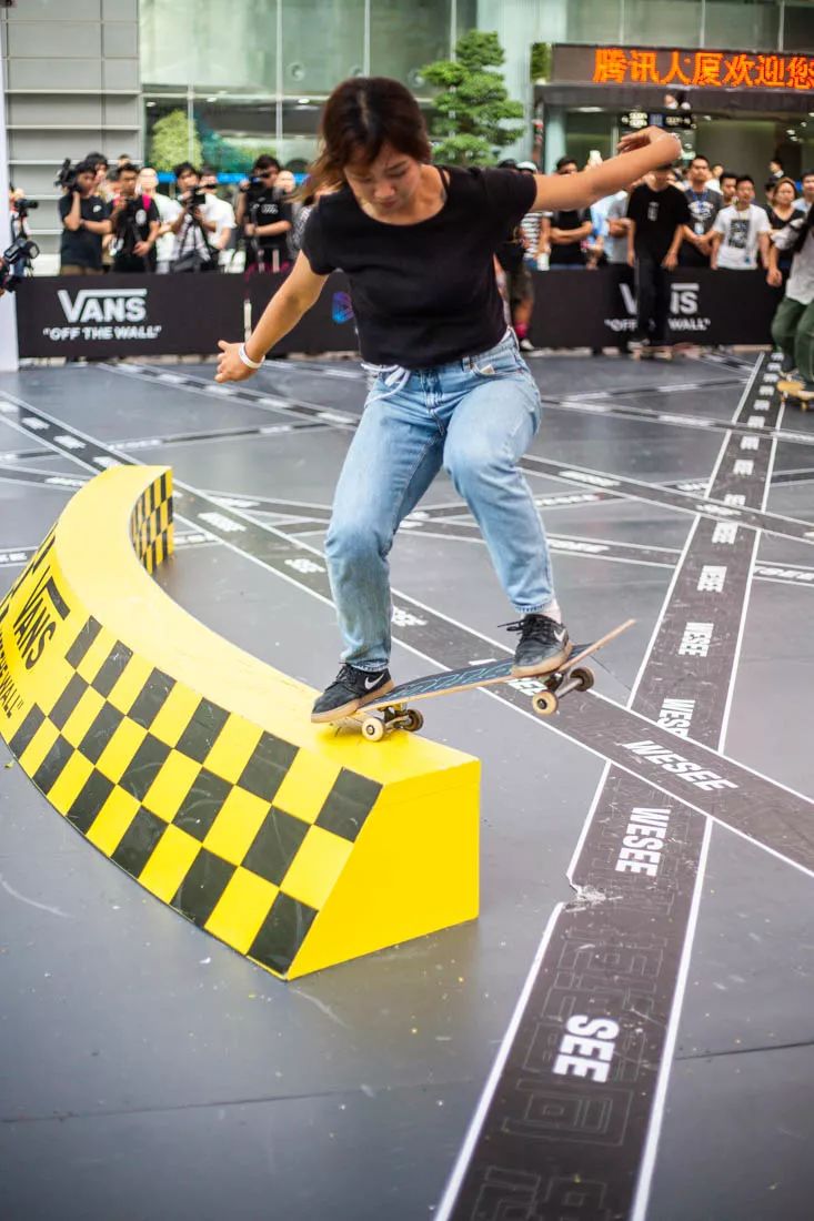 vans滑手视频,vans滑板活动