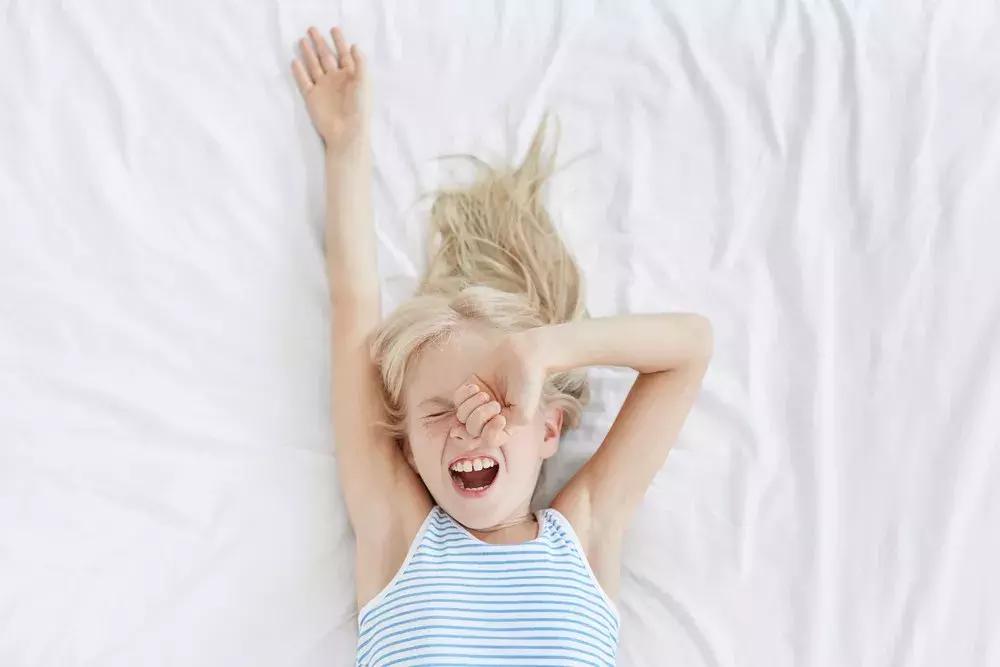 吃几个雪糕肚子会很疼,吃雪糕后胃一阵阵疼