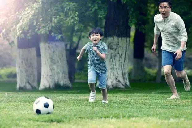 *球赌**风险大，世界杯期间不如做一件稳赚不赔的事情！
