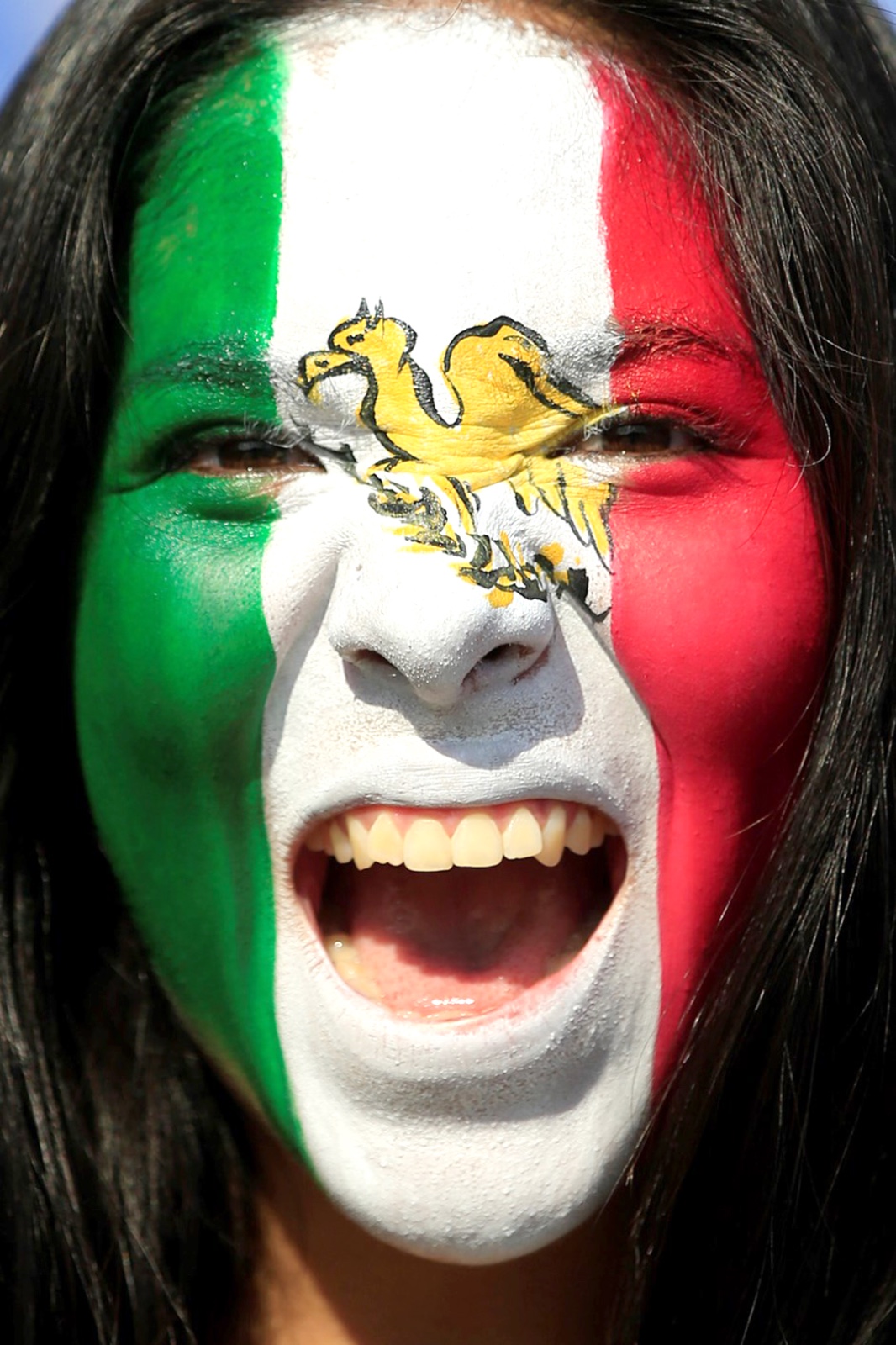 看球生气怎么哄,看球搞笑场面