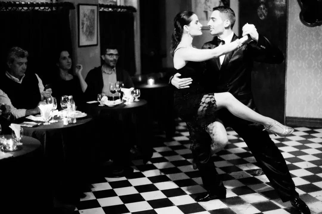 阿根廷以后输不输球,阿根廷2-0没输过