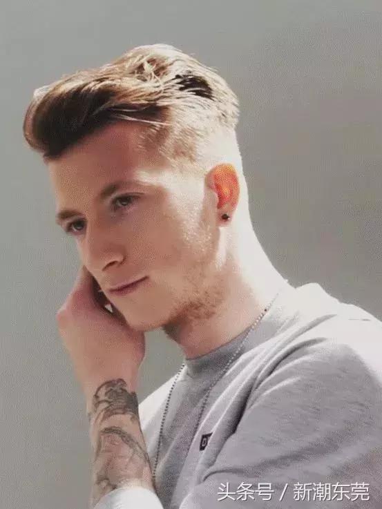 这就是你老婆熬夜看世界杯的理由！哈哈哈哈哈哈