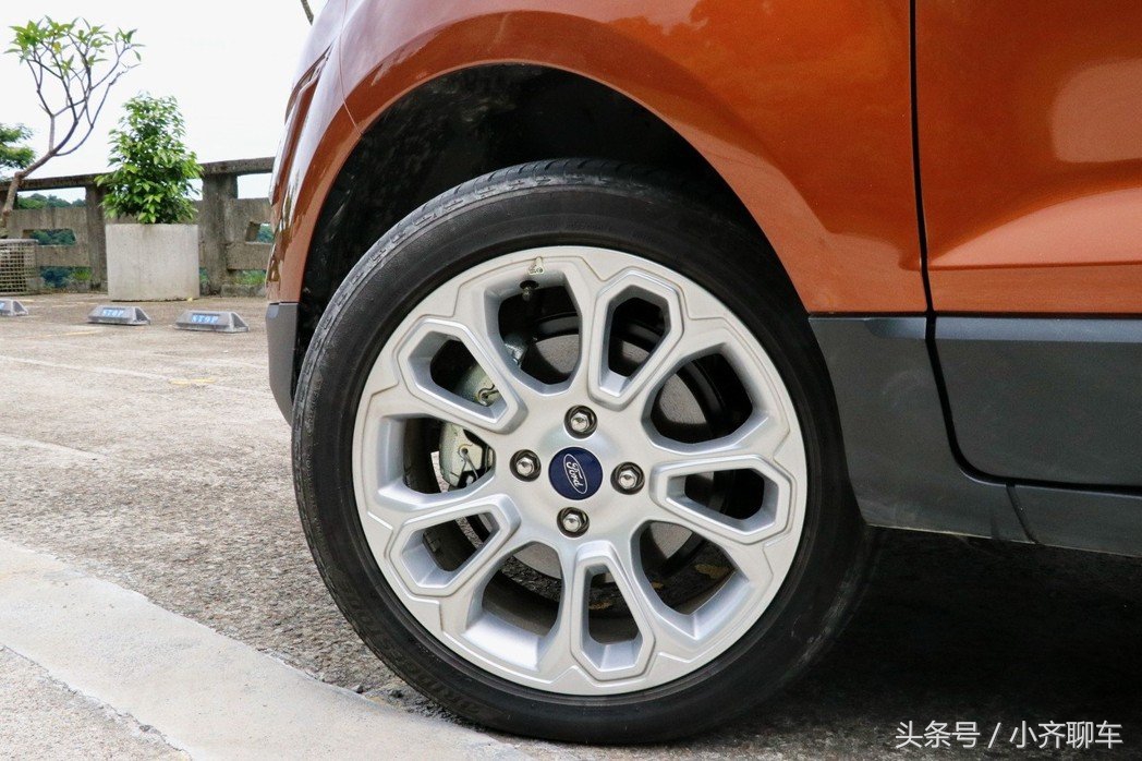 16福特翼博1.5试驾视频,福特翼搏试驾13款