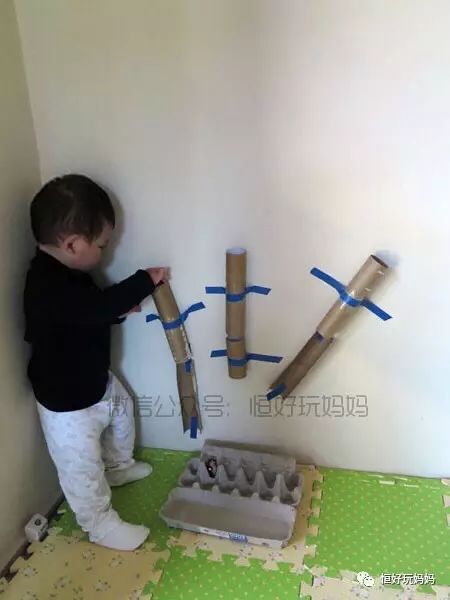 第31天：国外流行的31天不重复室内亲子游戏：卷纸筒游戏！