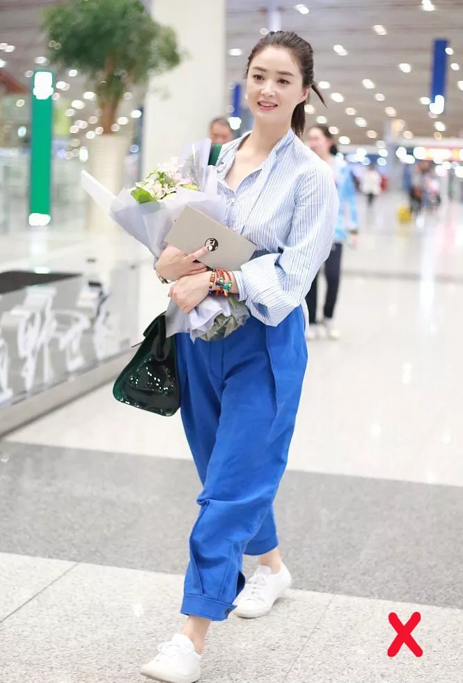 江疏影高腰直筒裤,江疏影米白色阔腿裤