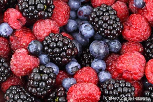 有胆囊炎和胆结石不能吃哪些东西,胆结石引发的胆囊炎饮食注意事项