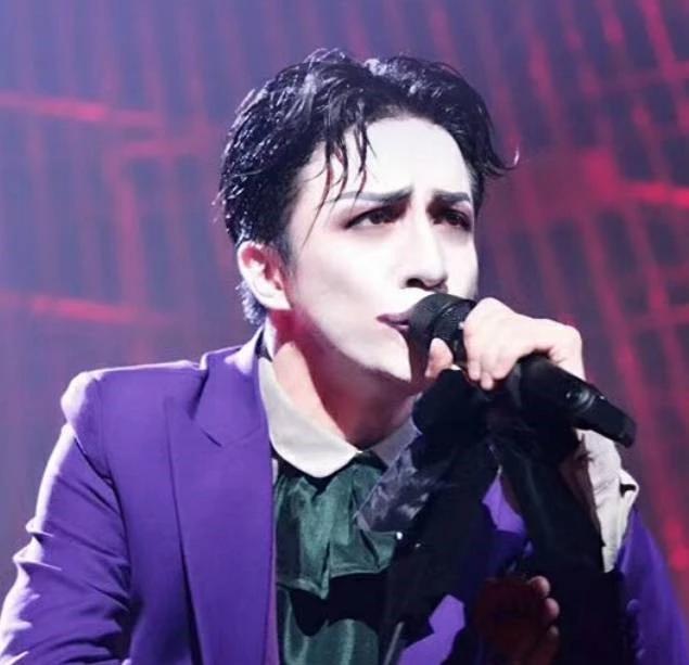 面具下的你快乐吗,面具下的你快乐么