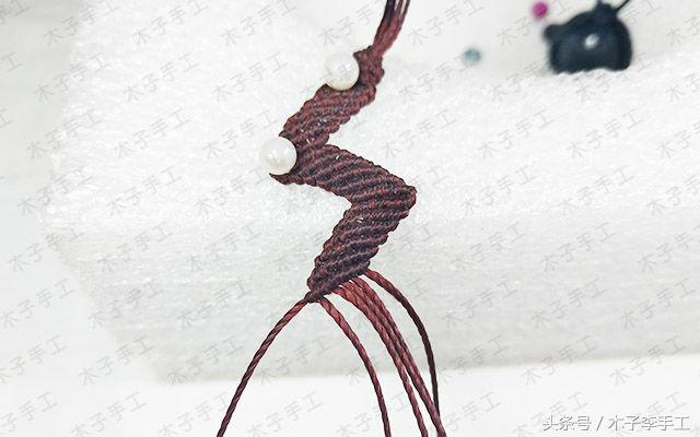 最流行的锁骨链编法,最火锁骨链的编法