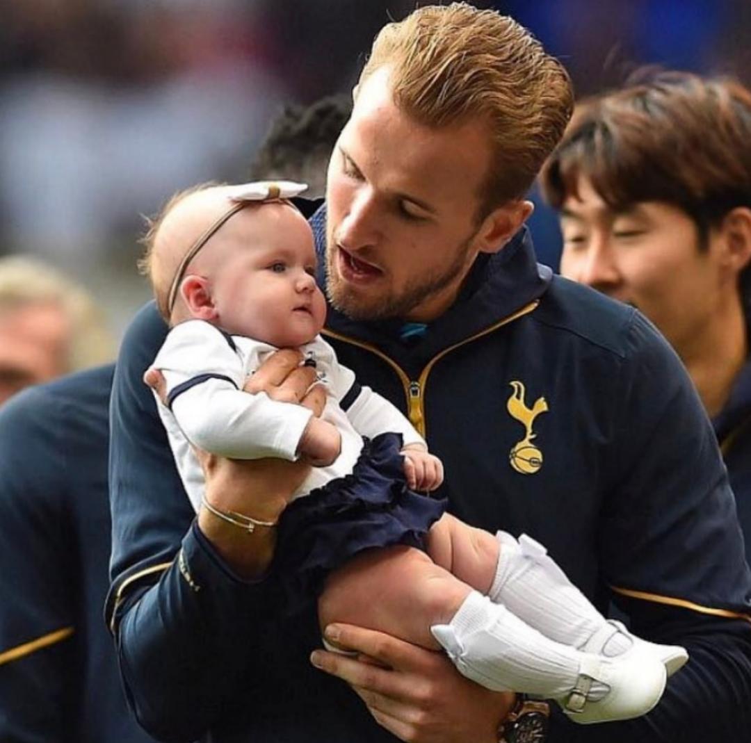 哈里凯恩领跑英超射手榜,哈里凯恩成为射手榜第一