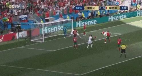 c罗最大焦点访谈,世界杯话题c罗梅西