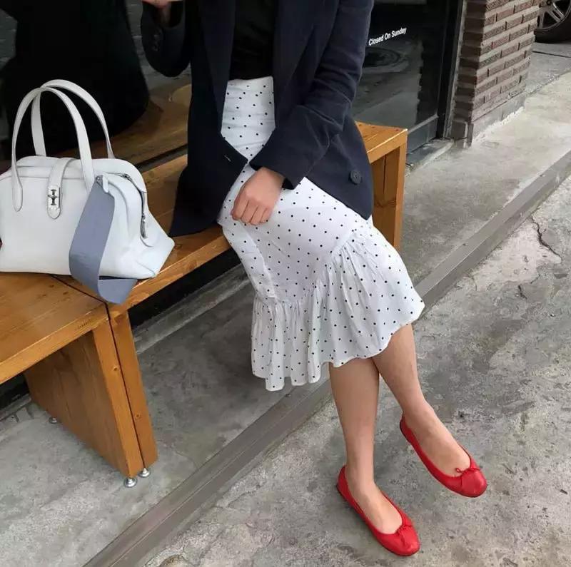 高帮小白鞋女款2020真皮平底鞋,入手一双软底软面平底小白鞋