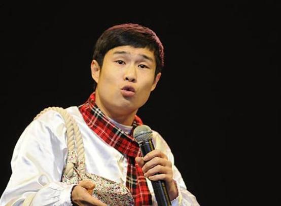 这个一脚踢飞我几百块的男人会不会踢飞WEY的两个亿？