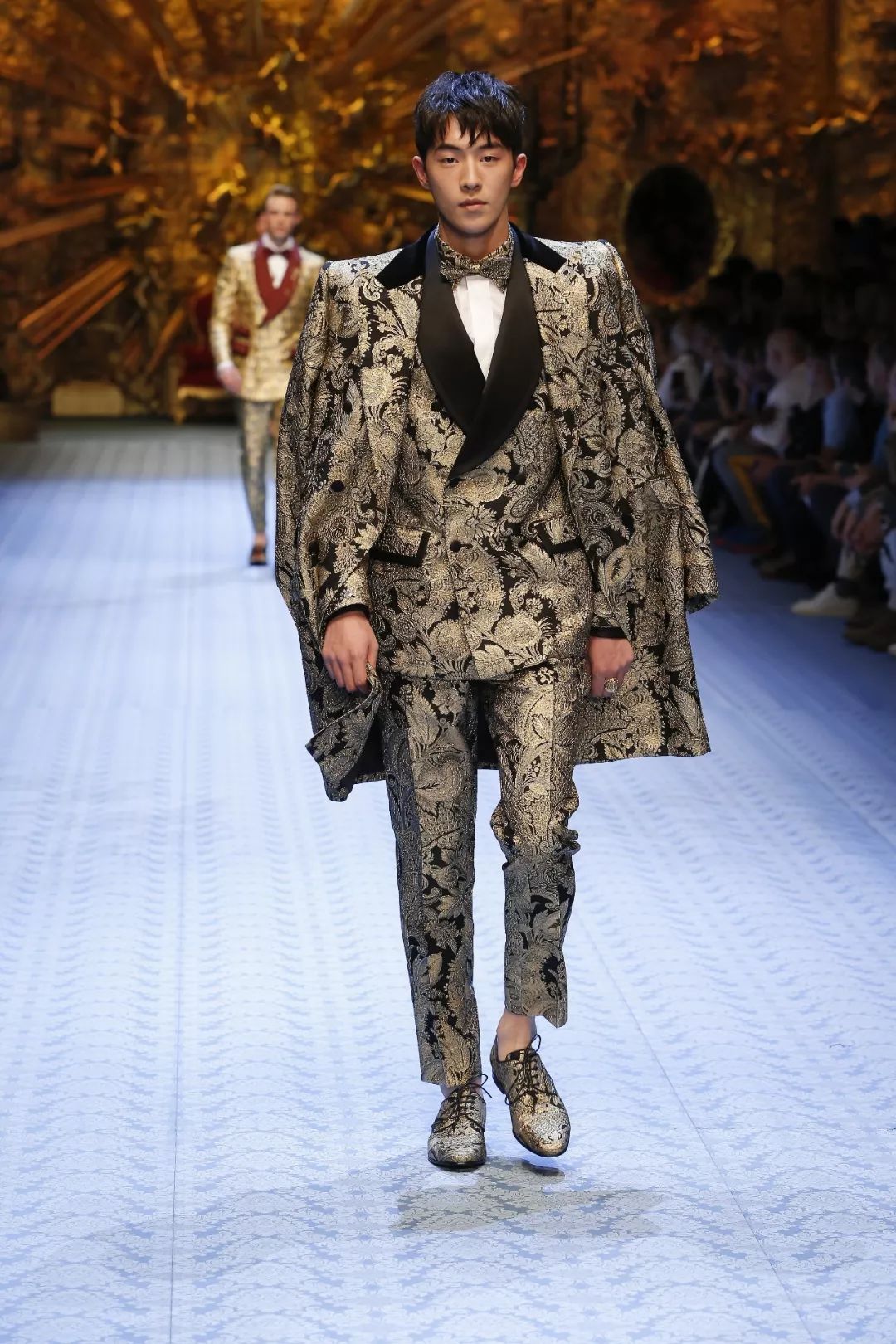 特想给这次男装周打差评是怎么回事！