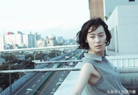 梁洛施得到了多少钱,梁洛施街头