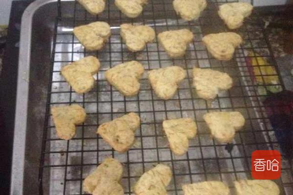养胃猴头菇饼干分享,猴头菇饼干怎么吃最养胃和功效