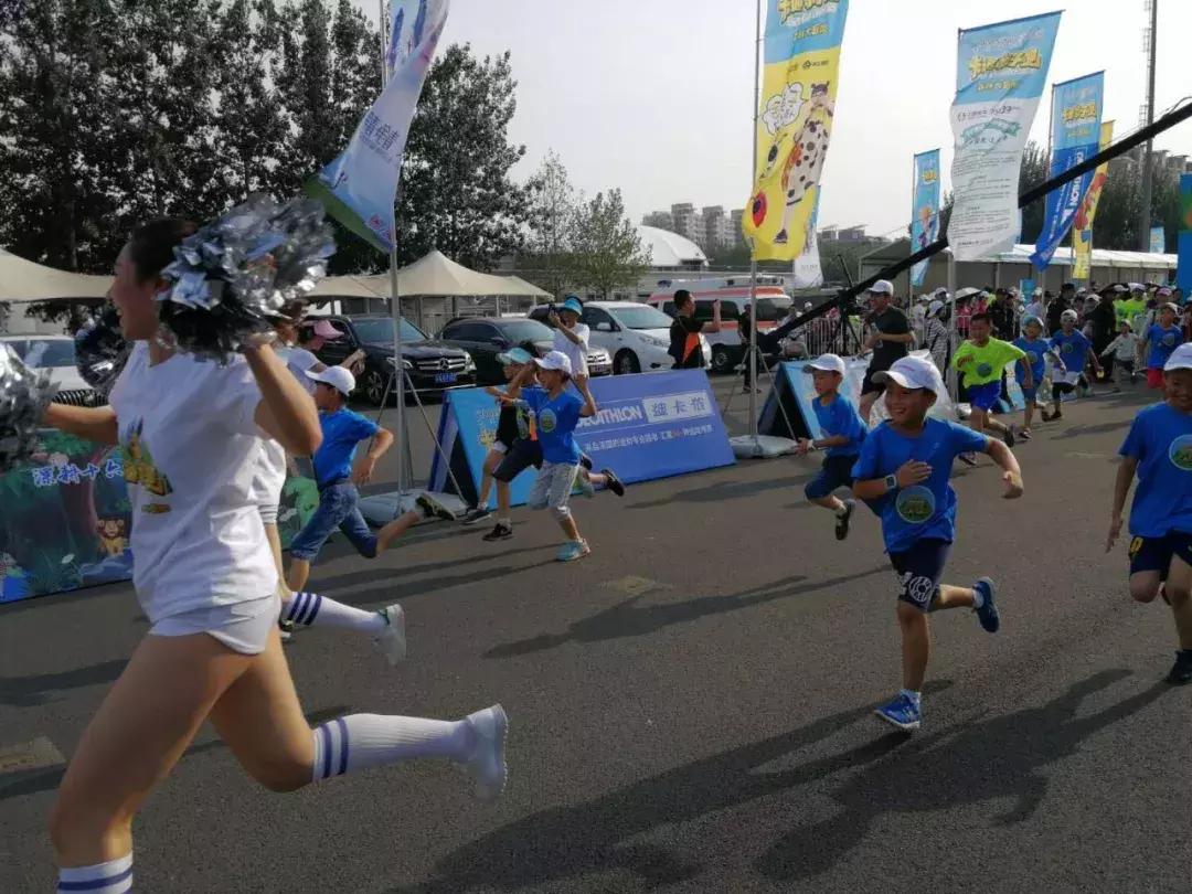 玩转世界杯之亲子足球赛,世界杯足球超燃