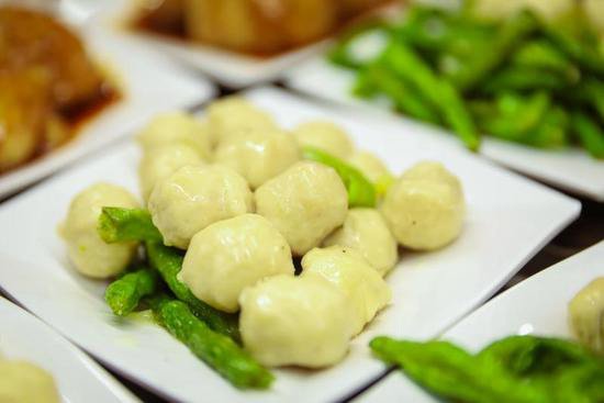 “我要一份梅西”,别人家的食堂炒出了世界杯