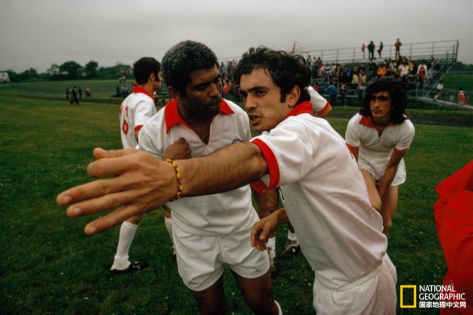 世界足坛经典老照片,50-60年代足球队老照片