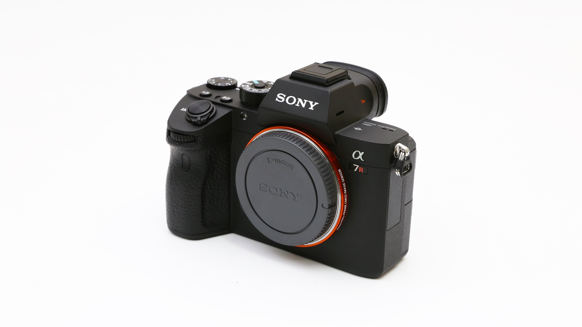 与索尼a7r3可以媲美的微单,同价位索尼a7m3还值得买吗