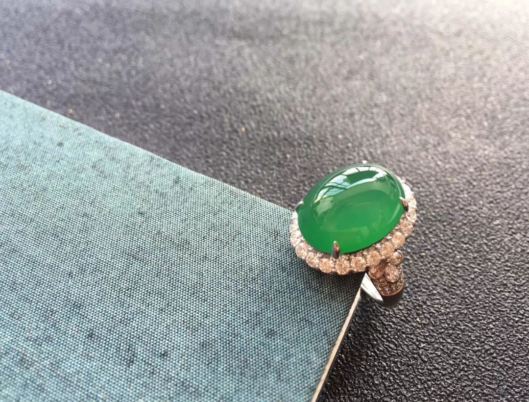 冰糯种和糯种翡翠区别,冰种和冰糯种翡翠的对比图片