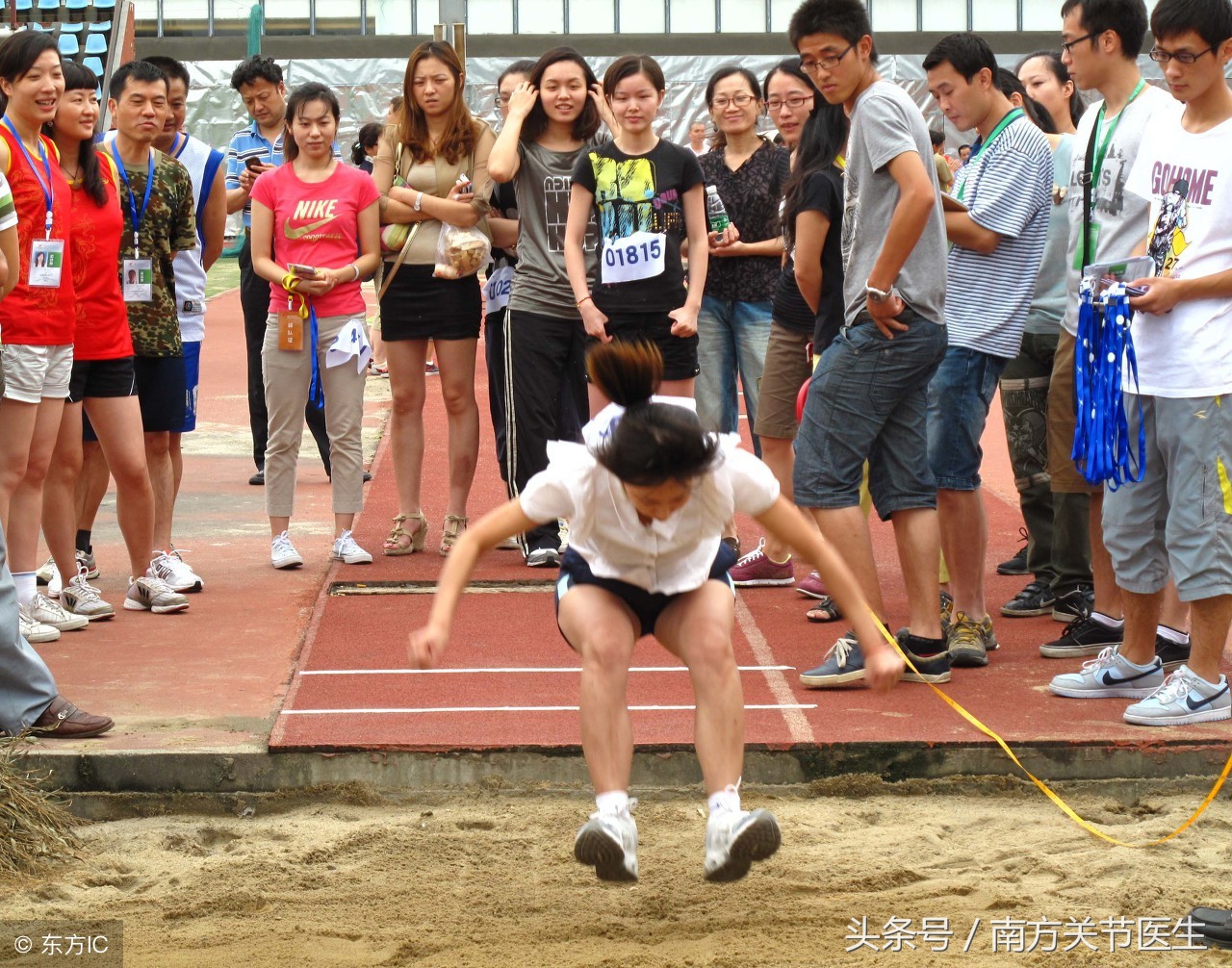 体育考试立定跳远要注意什么,中学生立定跳远常出现的错误技巧
