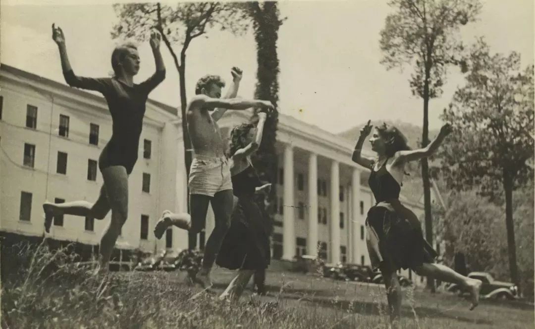 自由画家洪涛,自然光下的自由绘画